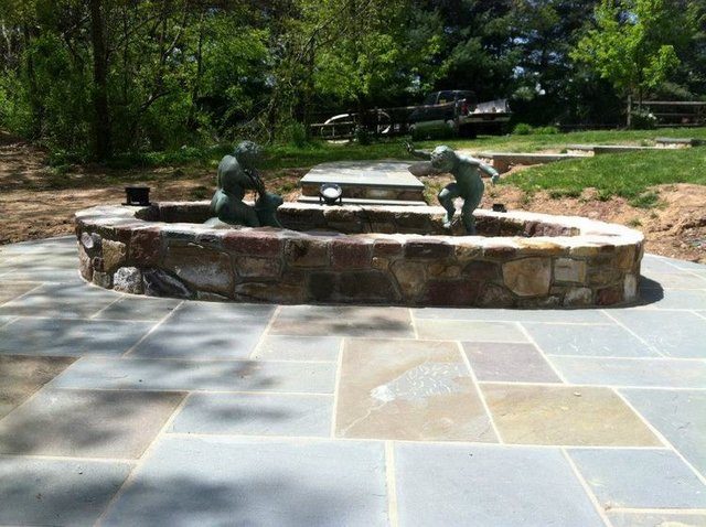 Flagstone patio with stone border in central Bucks County
